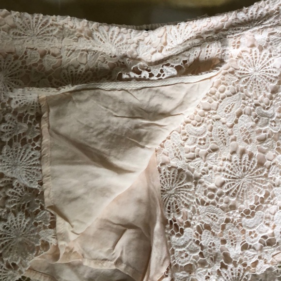 COPY - Zara cream lace skorts - Picture 3 of 5